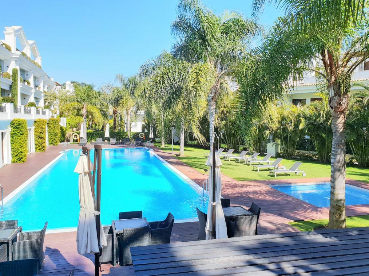 Luxury Apartment Frontal To The Sea In Estepona Doncella Beach Esterno foto