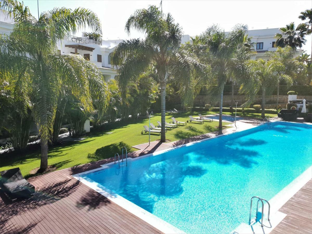Luxury Apartment Frontal To The Sea In Estepona Doncella Beach Esterno foto