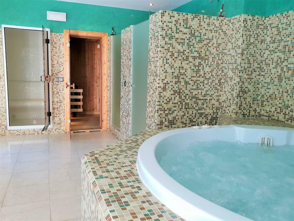 Luxury Apartment Frontal To The Sea In Estepona Doncella Beach Esterno foto