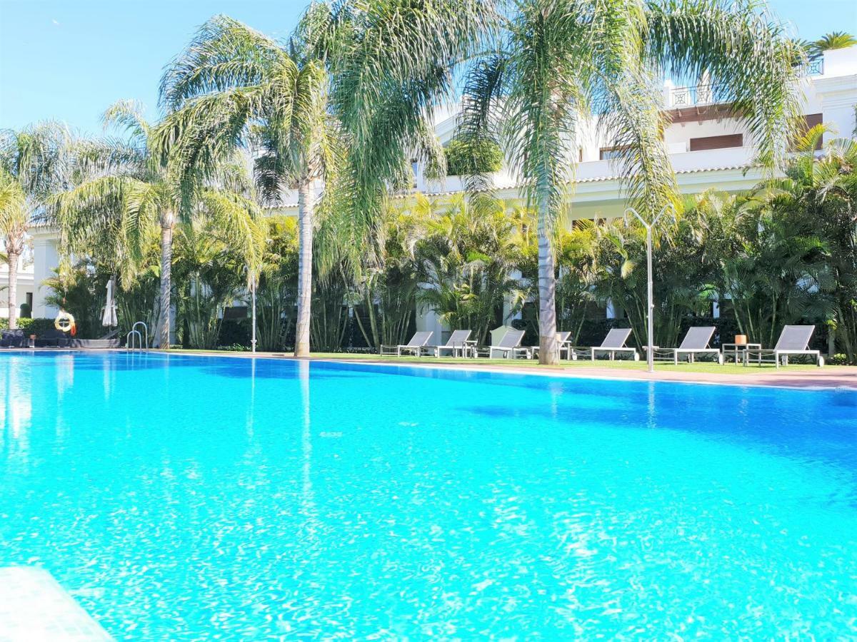 Luxury Apartment Frontal To The Sea In Estepona Doncella Beach Esterno foto