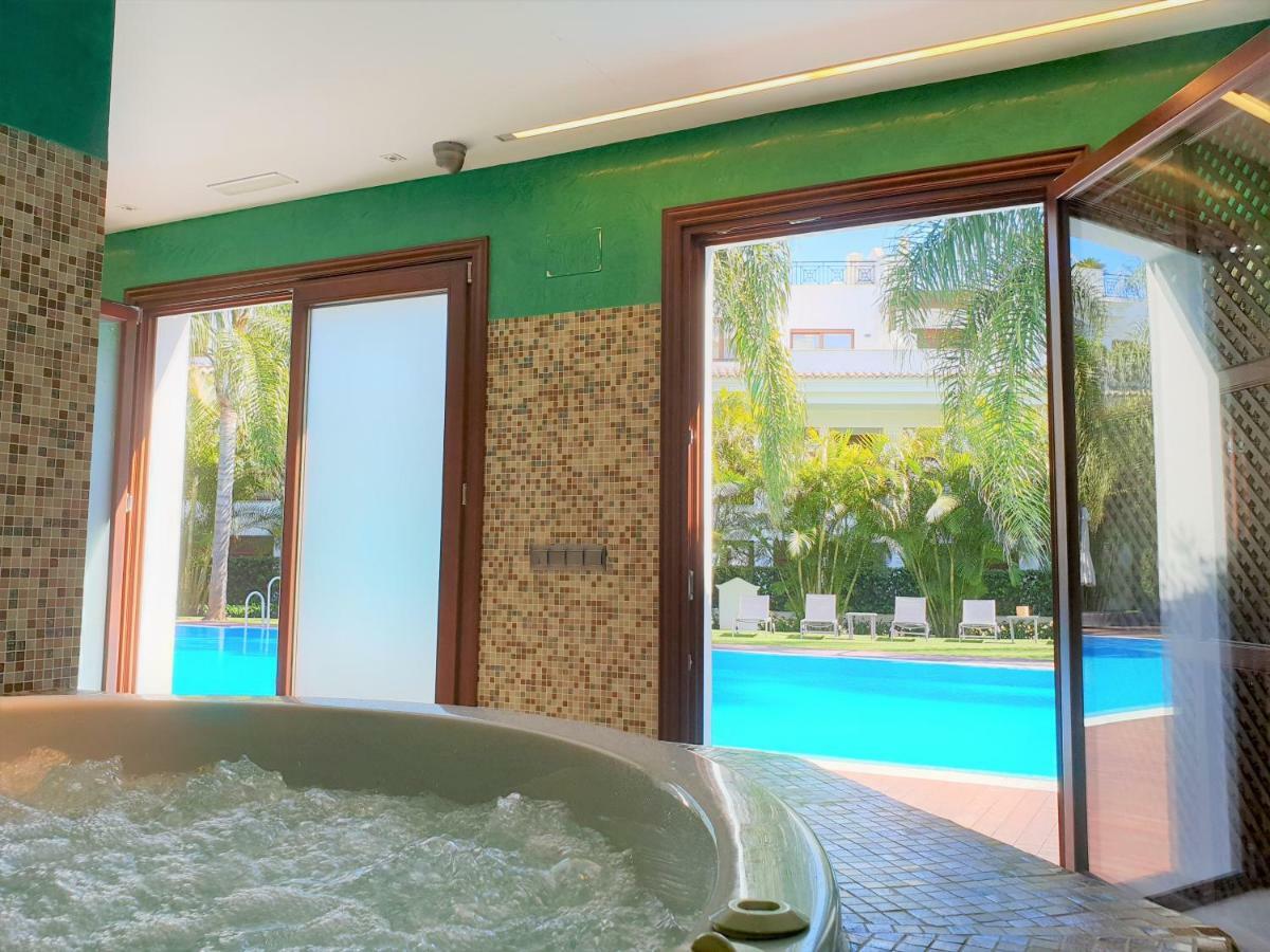Luxury Apartment Frontal To The Sea In Estepona Doncella Beach Esterno foto